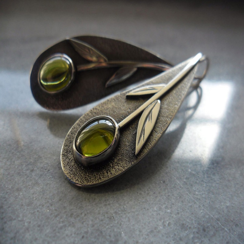 Vintage Plant Leaf Olive Green - Ethnic Fashion India review and price